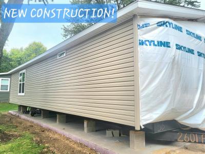 Mobile Home at 1124 Lake Terrace Elgin, IL 60123