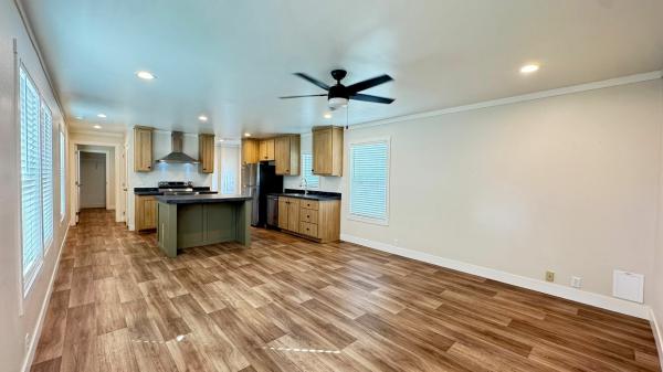 2025 Clayton Homes Inc Mobile Home For Sale