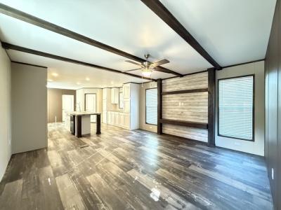 Photo 3 of 32 of home located at 123 Norene #No123 Conroe, TX 77301