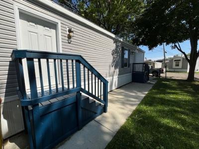 Photo 4 of 20 of home located at 79 Third St. #79 Dearborn Heights, MI 48127