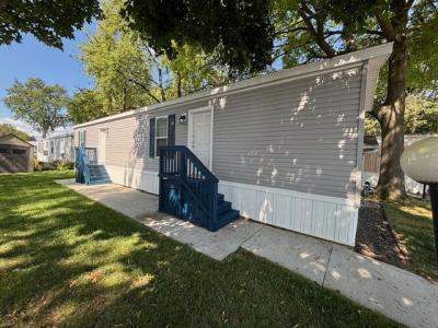 Photo 5 of 20 of home located at 79 Third St. #79 Dearborn Heights, MI 48127