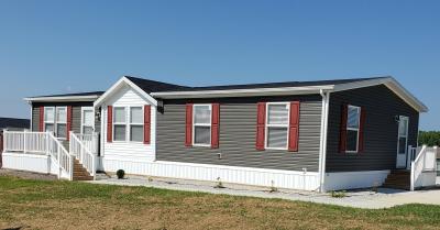 Mobile Home at 5108 Redbud Dr. SW Navarre, OH 44662