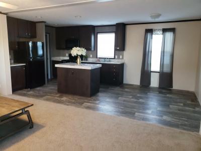 Mobile Home at 6877 Foxwood Dr. Lot 352 Navarre, OH 44662