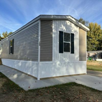 Mobile Home at 2800 West Memorial Drive #0200 Muncie, IN 47302