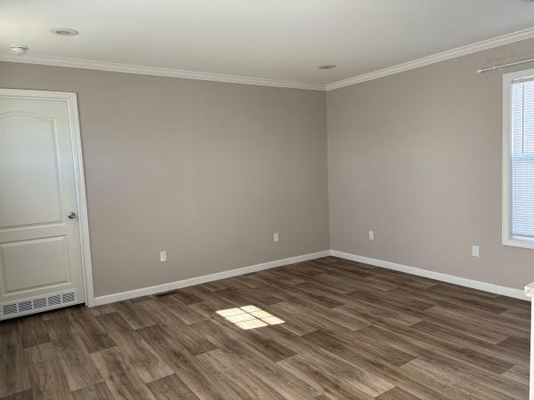 2022 Clayton  37TMC165522AH22  Home