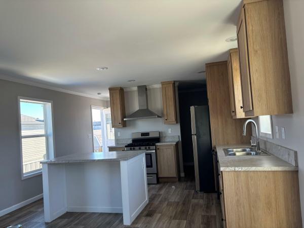 Photo 1 of 2 of home located at 28180 Oregon Rd. #813 Perrysburg, OH 43551