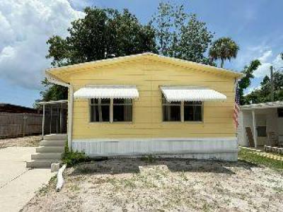 Mobile Home at 414 N Ridgewood Avenue, Lot 2 Edgewater, FL 32132