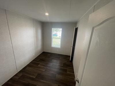 Mobile Home at 10 La Juana Circle Wichita Falls, TX 76306