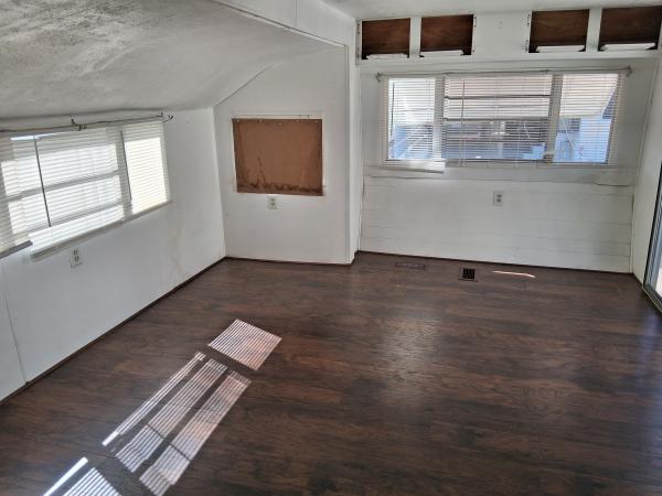 1982 MOBILE HOM  Home