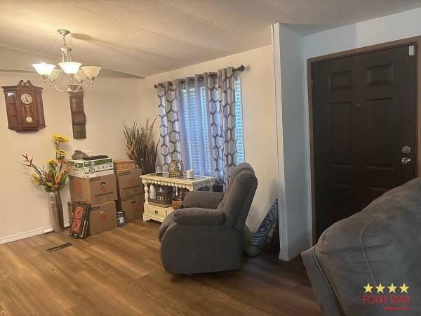 1985 GREE Mobile Home For Sale