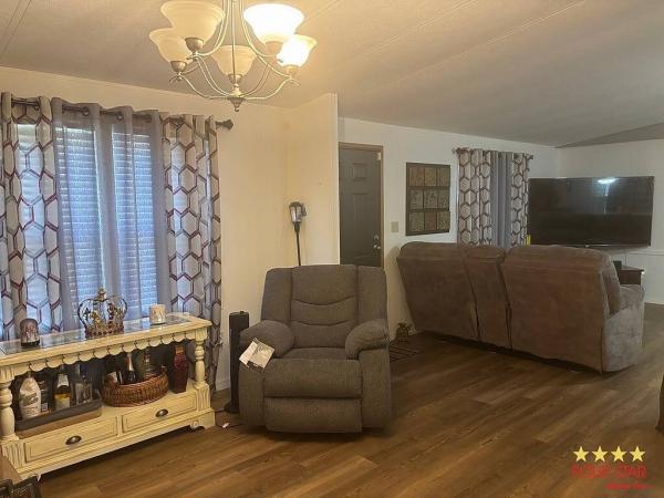 1985 GREE Mobile Home For Sale