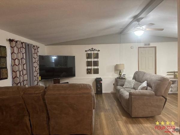 1985 GREE Mobile Home For Sale