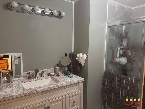 1985 GREE Mobile Home For Sale