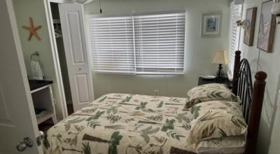 Photo 6 of 7 of home located at 570 57th Ave W Lot 101 Bradenton, FL 34207