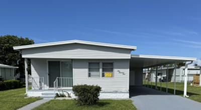 Mobile Home at 570 57th Ave W  Lot 101 Bradenton, FL 34207