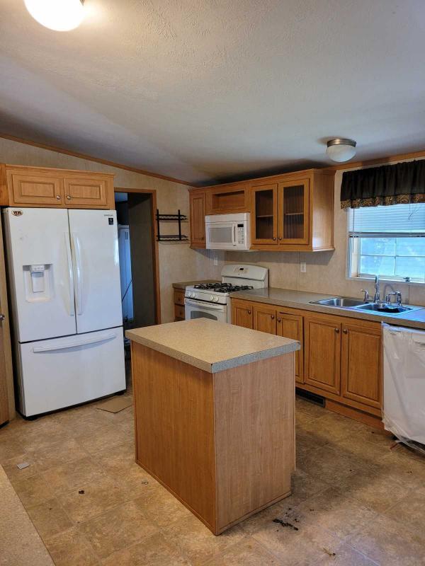 2011 Redman Mobile Home