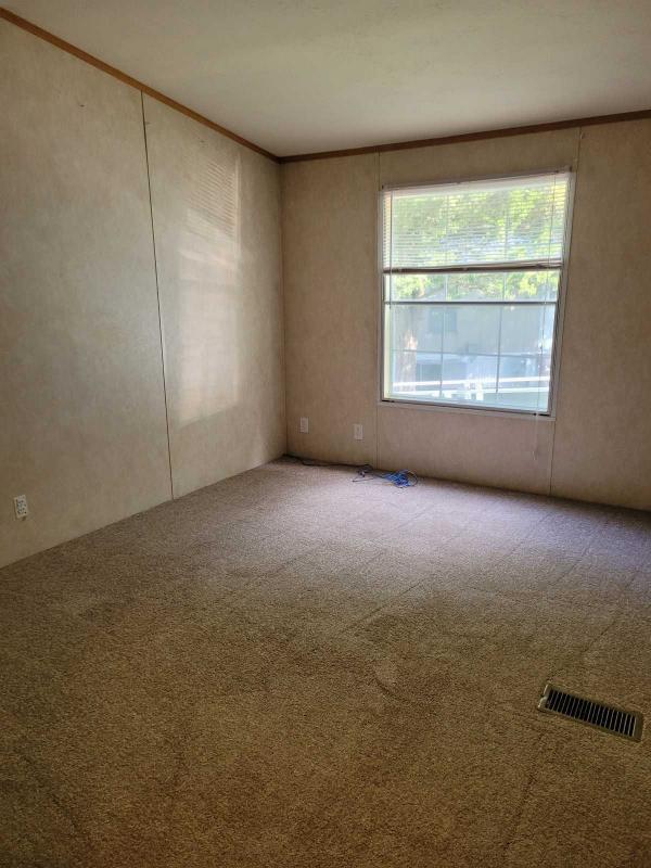 2011 Redman Mobile Home