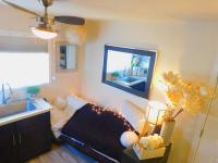 1989 Hallmark Manufactured Home