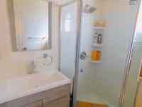 1989 Hallmark Manufactured Home