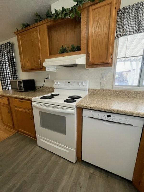 1998 Palm Harbor  Mobile Home