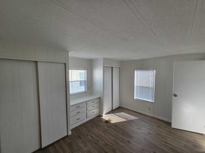 Mobile Home at 327 3rd St Dr W Palmetto, FL 34221
