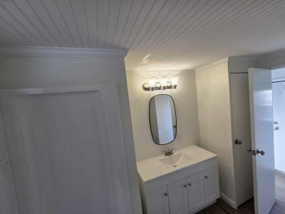 Photo 4 of 15 of home located at 327 3rd St Dr W Palmetto, FL 34221