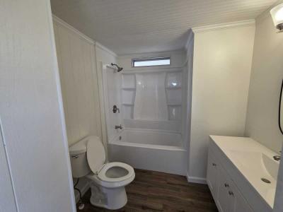 Photo 5 of 15 of home located at 327 3rd St Dr W Palmetto, FL 34221