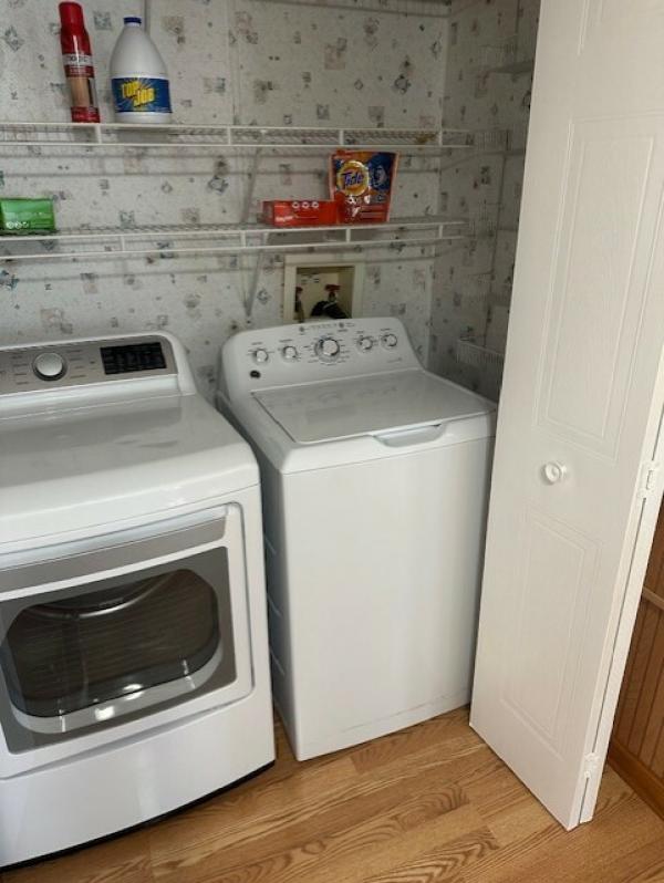 2001 Merit Mobile Home