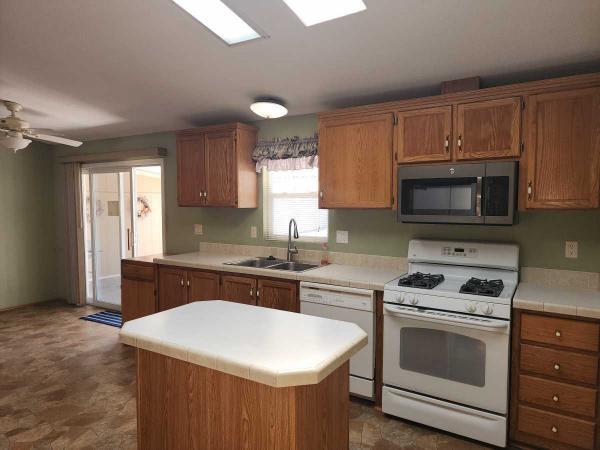 2002 Manufactured Home