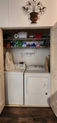 1998 FLEE Manufactured Home