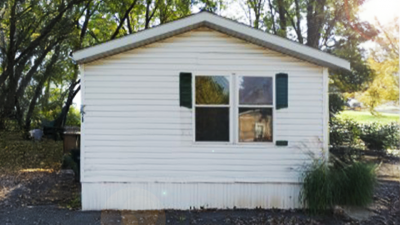 Photo 3 of 3 of home located at 20 Woodmoor Court Leavenworth, KS 66048