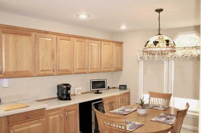 Photo 5 of 24 of home located at 35 South Mountainview Mhp Stony Point, NY 10980