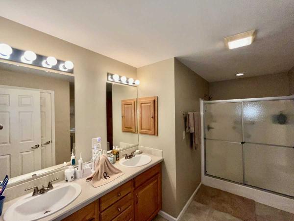 2005 Pine Grove Mobile Home For Sale