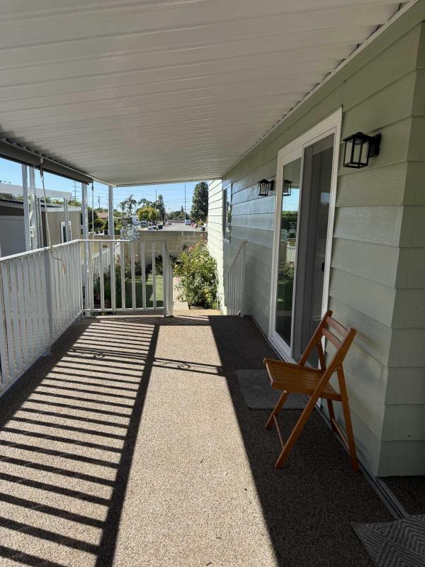 1976 Golden West  Mobile Home