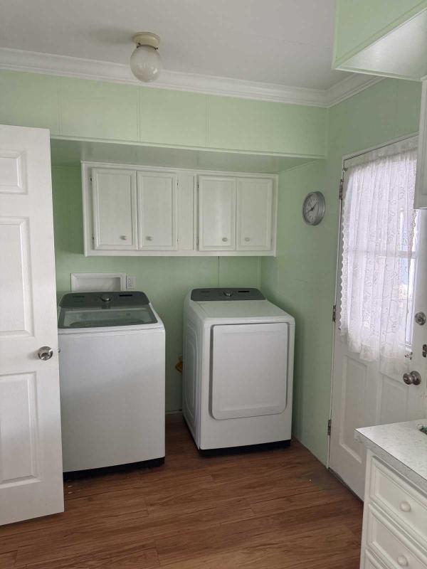 1976 Golden West  Mobile Home