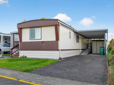 Photo 3 of 31 of home located at 2902 E 2nd St #54 Newberg, OR 97132