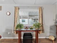 1982 Freedom/Skyline Hillcrest Manufactured Home