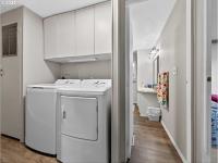 1982 Freedom/Skyline Hillcrest Manufactured Home