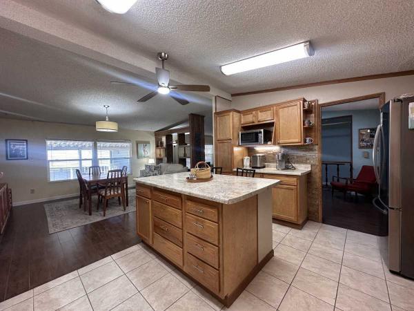 1986 Kaufman and Broad Mobile Home For Sale