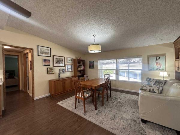 1986 Kaufman and Broad Mobile Home For Sale