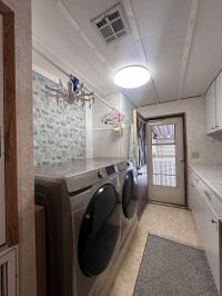 1986 Kaufman and Broad Manufactured Home