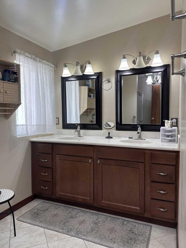 1986 Kaufman and Broad Mobile Home For Sale
