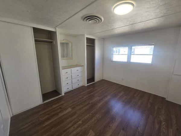 1970 Unknown Manufactured Home