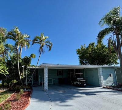 Photo 2 of 19 of home located at 3818 Boardwalk Place Ruskin, FL 33570