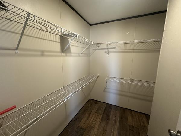 2019 Fleetwood 240WE28523W Mobile Home