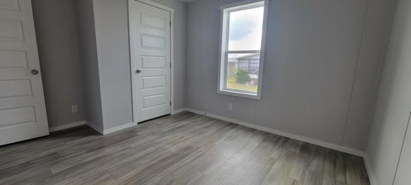 2025 Palm Harbor 340EL284683A Mobile Home