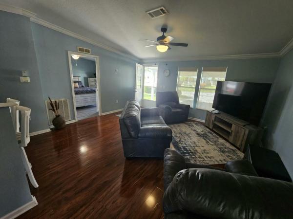 2006 Merit Manufactured Home