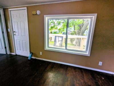 Photo 5 of 10 of home located at 4735 Minster Ct Sterling Heights, MI 48310