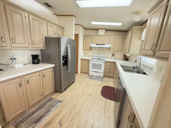 1990 SUNCOASTER Manufactured Home