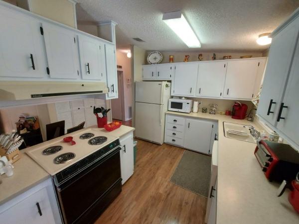 1991 Jacobsen Chancellor Mobile Home For Sale